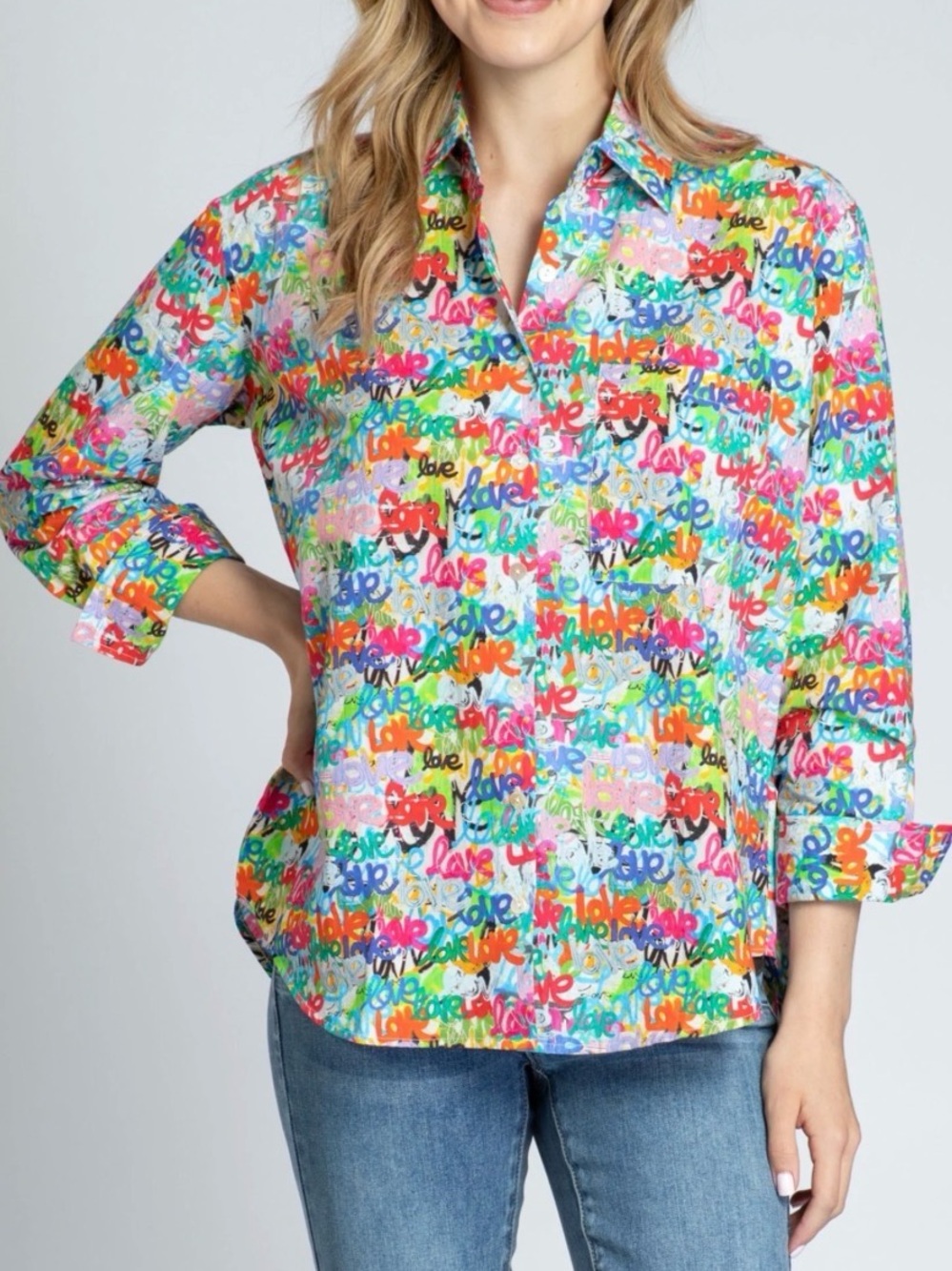 Apny Boyfriend Button Up Shirt Multicolor 'Love' Graffiti Print, Size M